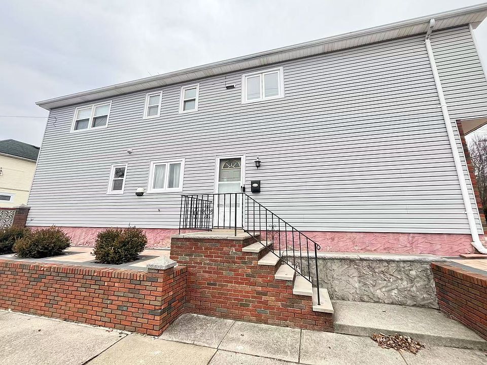 1st image of 116 Buffalo St #1