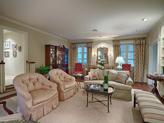 5th image of 1721 Dorchester Dr