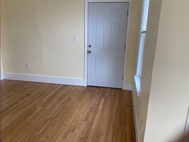 8 Wilson St #2 — Photo 10