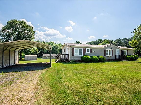 2nd image of 385 Deerchase Cir