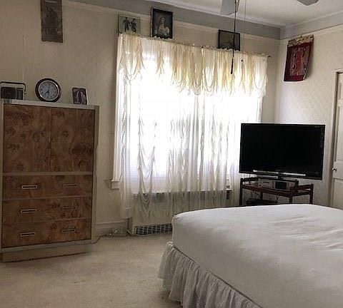 4th image of 4513 Avenue K
