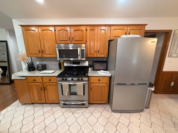 828 Grant St, Cape Girardeau, MO 63701