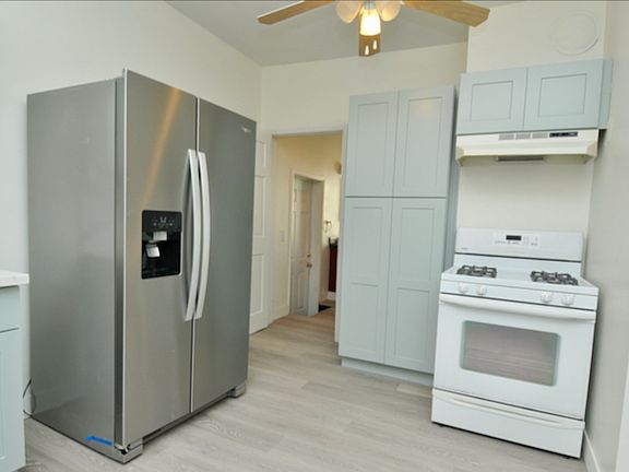 5th image of 1314 S B St #A
