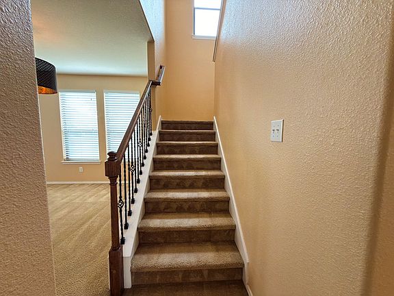 4th image of 2250 Howry Dr