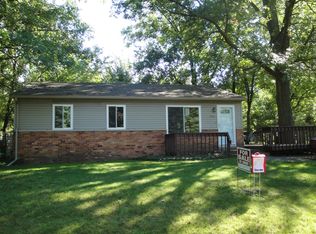 7887 Richardson Rd, West Bloomfield, MI 48323