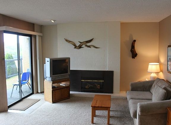 2nd image of 651 Ocean Shores Blvd NW