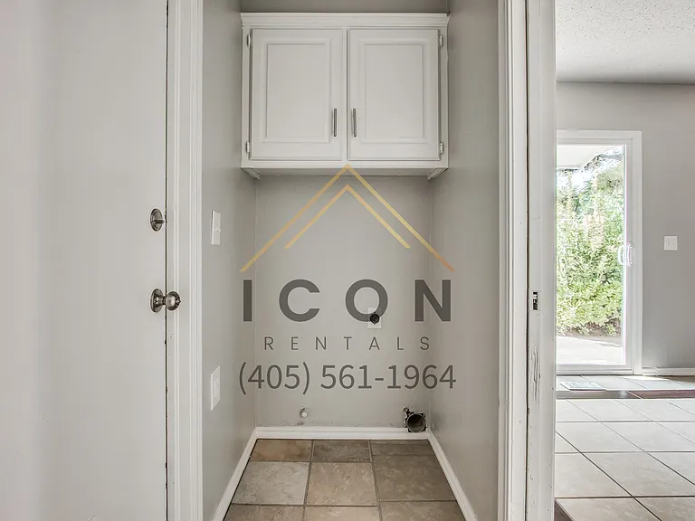 515 N Robin Way — Photo 21