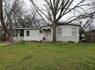 1500 Cairn Cir, Fort Worth, TX 76134