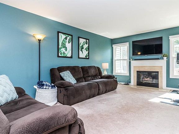 5th image of 583 Liberty Pointe Dr