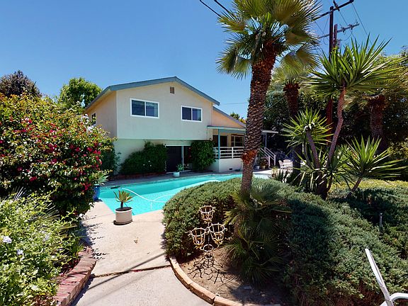 2nd image of 11549 Dellmont Dr