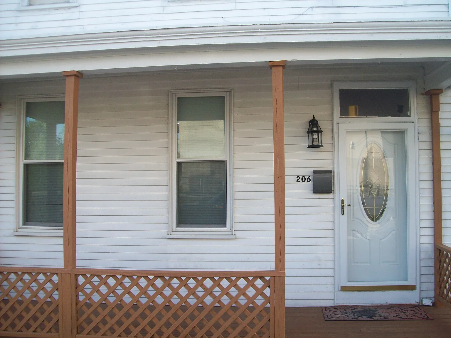 206 Prospect St photo 1