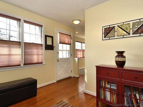Foyer Entry