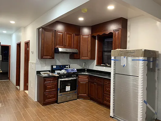 Rented by House Key Realty LLC | media 18