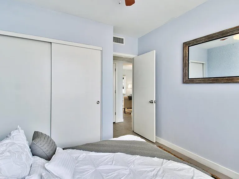Turney 801 — Photo 9
