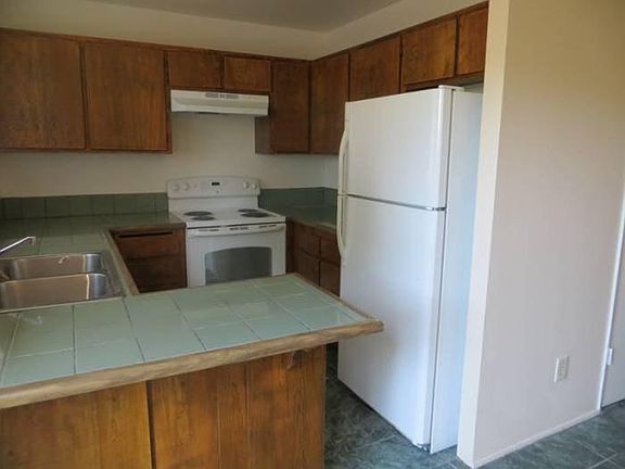 2nd image of 9439 Gold Coast Dr Unit D7