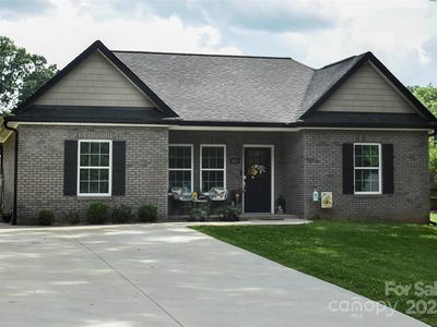 604 E Ohio Ave, Bessemer City, NC, 28016