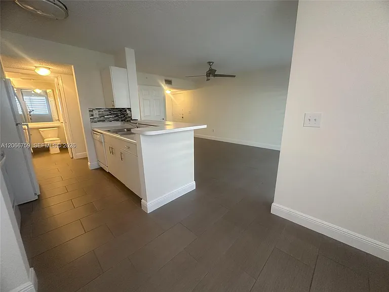 2640 S University Dr #118 — Photo 13