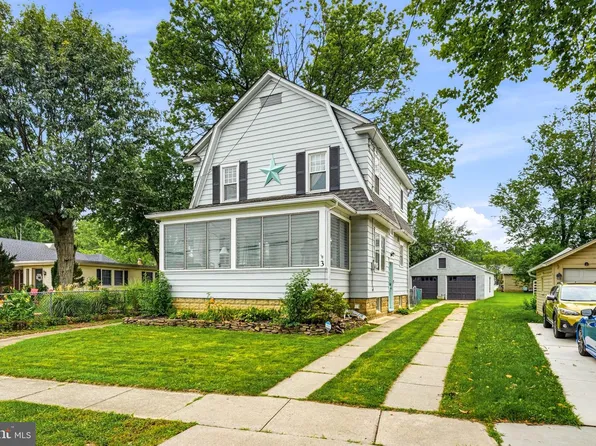 3 Ridgeway Ave, Oaklyn, NJ 08107