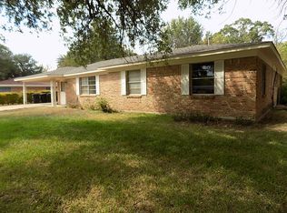 1205 Glencrest Ln, Longview, TX 75601