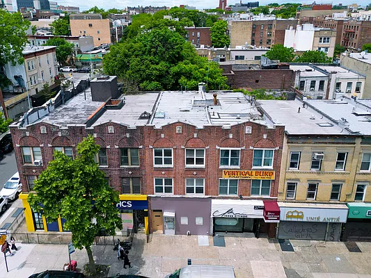 Sold by Remax Edge | media 31