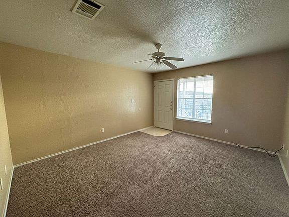 2nd image of 3301 Hereford Ln APT C