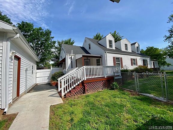 2nd image of Rose Hill Ave