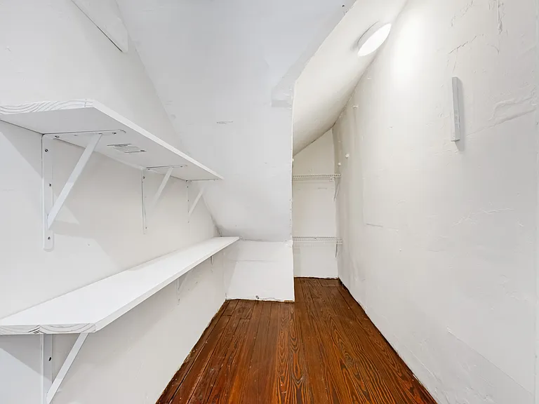 301A Orange Rd #3 — Photo 5