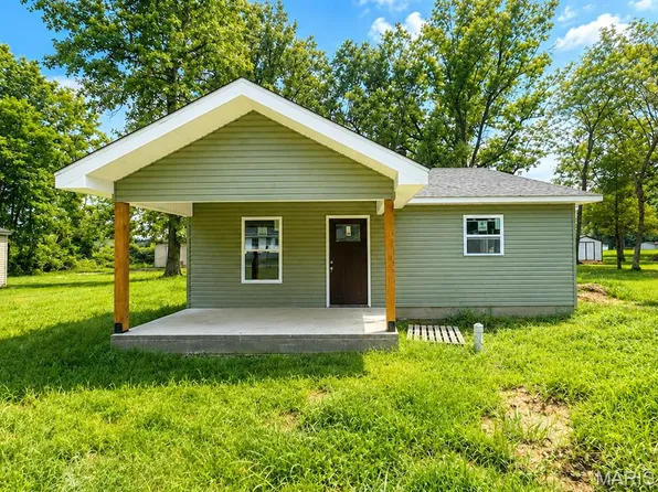 422 E Henry St, Poplar Bluff, MO 63901