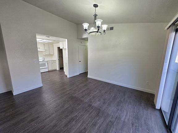 5th image of 1809 S Mills Ave