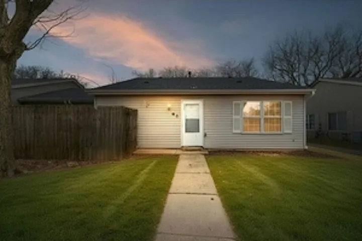 80 Fernwood Dr #O — Photo 1