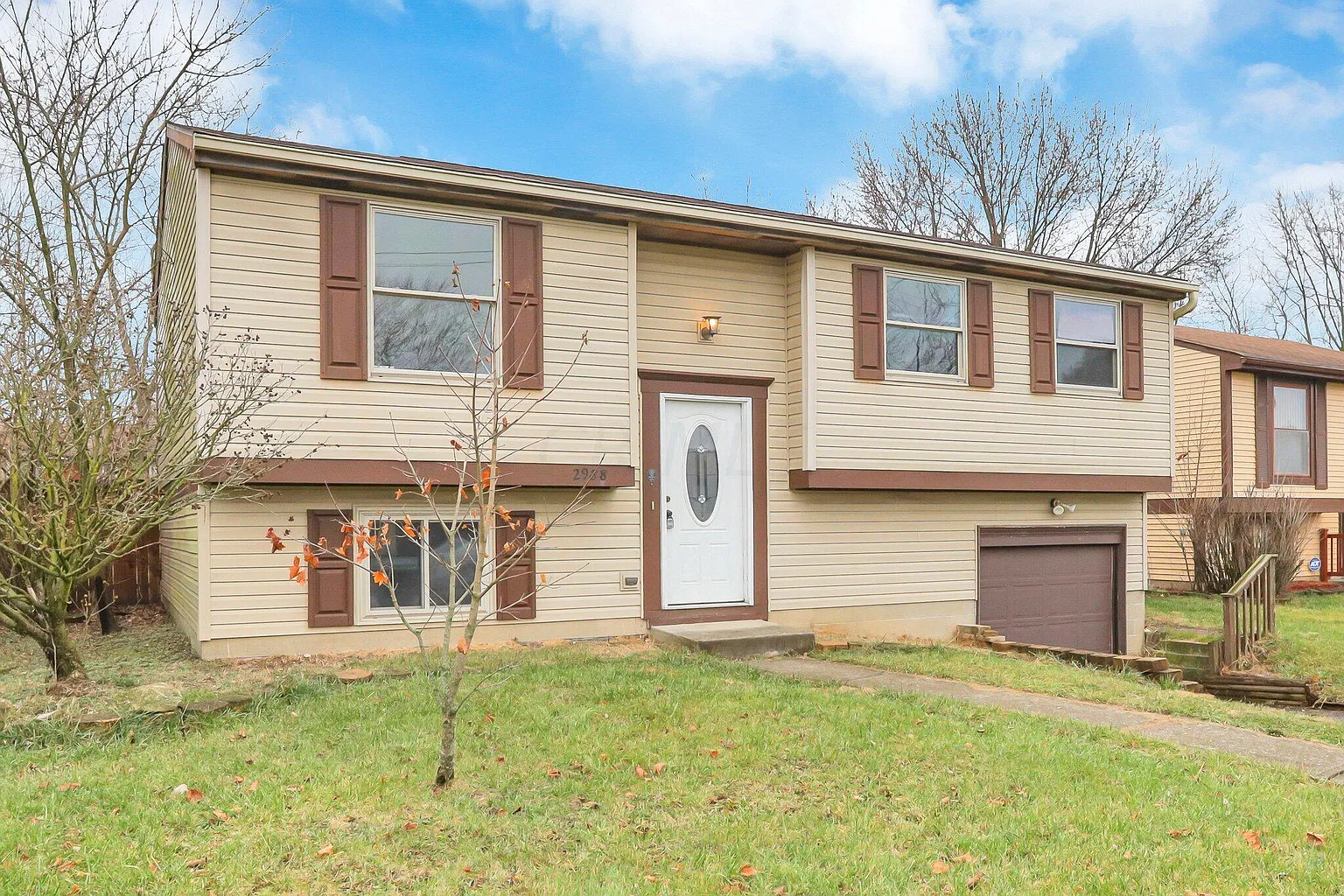 2988 Arrowsmith Dr photo 1