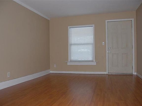 5th image of 530 N Pine St