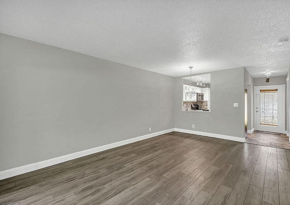 1st image of 8400 Lagos De Campo Blvd APT 111