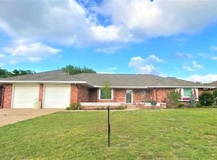 9516 S Allen Dr, Oklahoma City, OK 73139