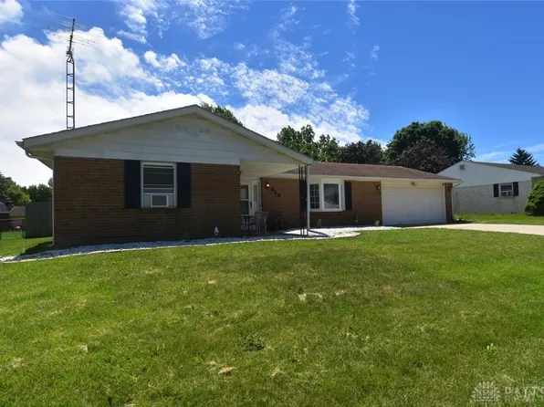 413 Little League Dr, Eaton, OH 45320