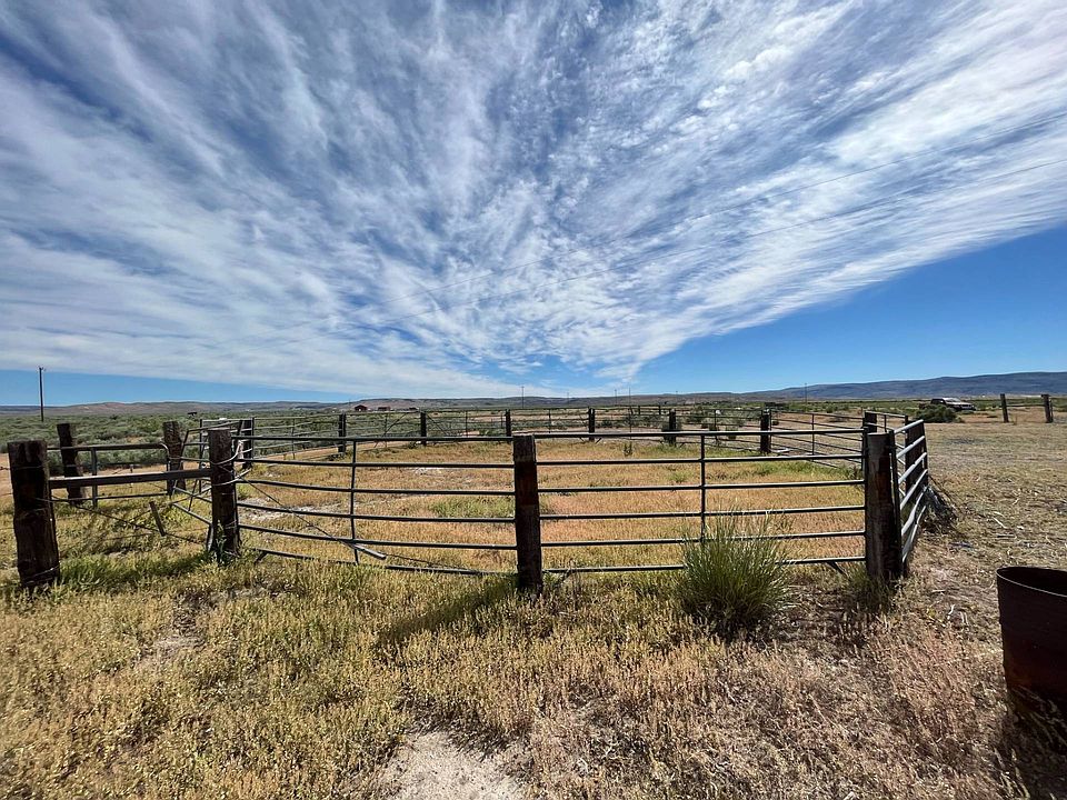 69936 Penny Rd, Burns, OR 97720 | Zillow