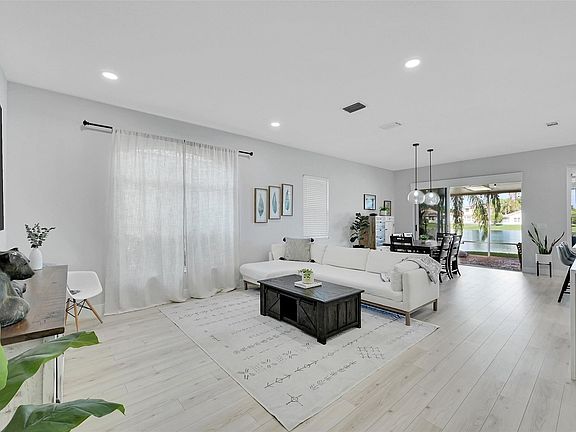 4th image of 3486 Coco Lake Drive