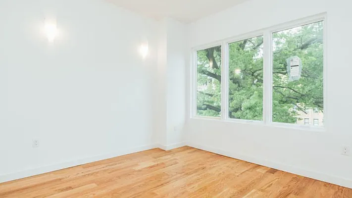 Rented by Nooklyn NYC LLC | media 35