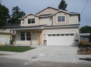 10303 NE Holladay St, Portland, OR 97220