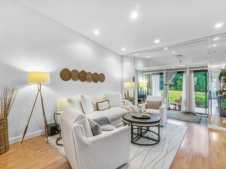 18855 Candlewick Dr — Photo 13