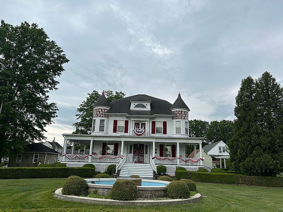 1st image of 1703 Park Ave