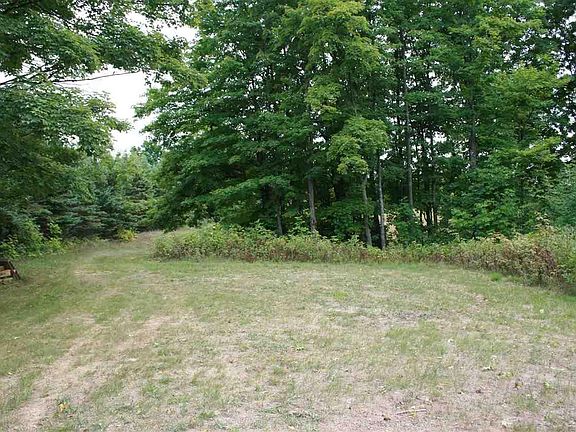 2nd image of 4238 Ruby Dr NW