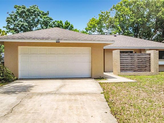 2nd image of 800 Wavecrest Dr