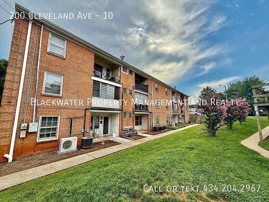1st image of 200 Cleveland Ave #10