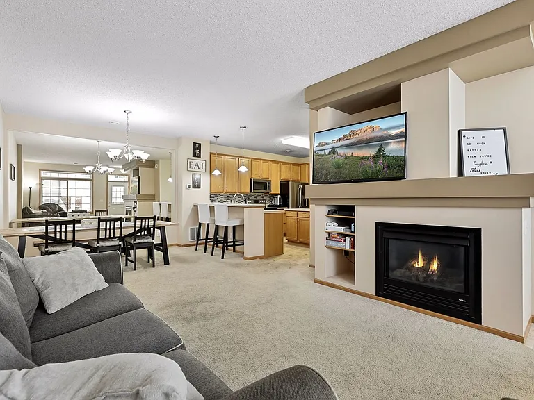3775 Hazel Trl #H — Photo 4