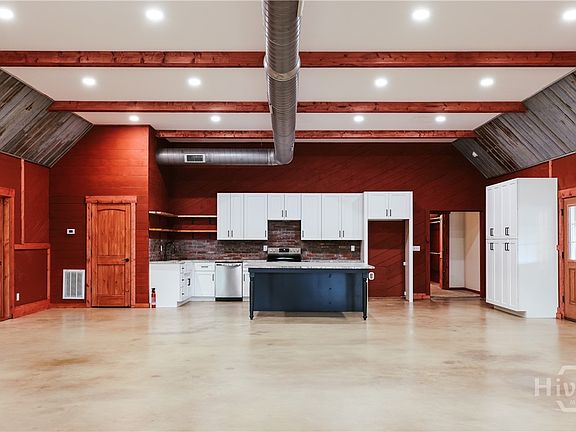 4th image of 239 Jeremy Drive