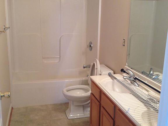 Hall Bathroom upstairs