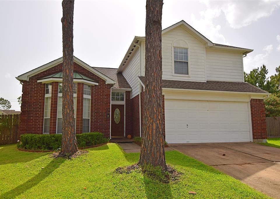 1st image of 14103 Cascade Falls Dr