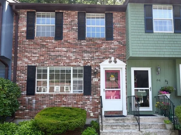 6 Treetop Ln #7, Kingston, MA 02364