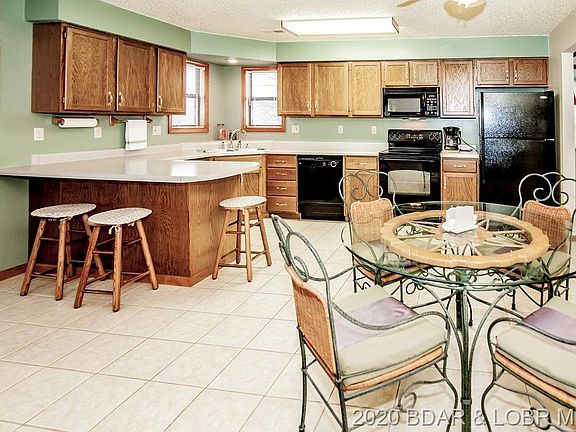 4th image of 48 Rocky Meadows Ct